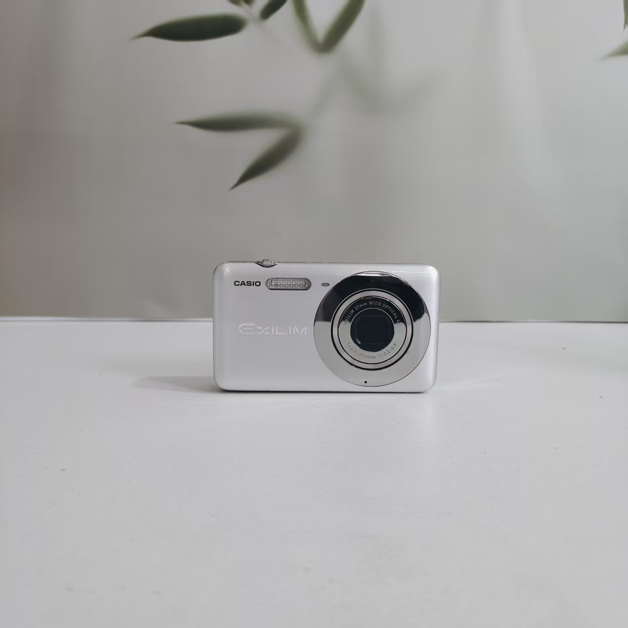 9新 Casio/卡西欧 z800 热门款日版ccd相机1400万像素4倍变焦