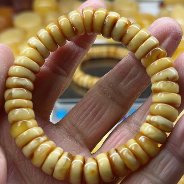 琥珀（矿物珀）手串未镶嵌