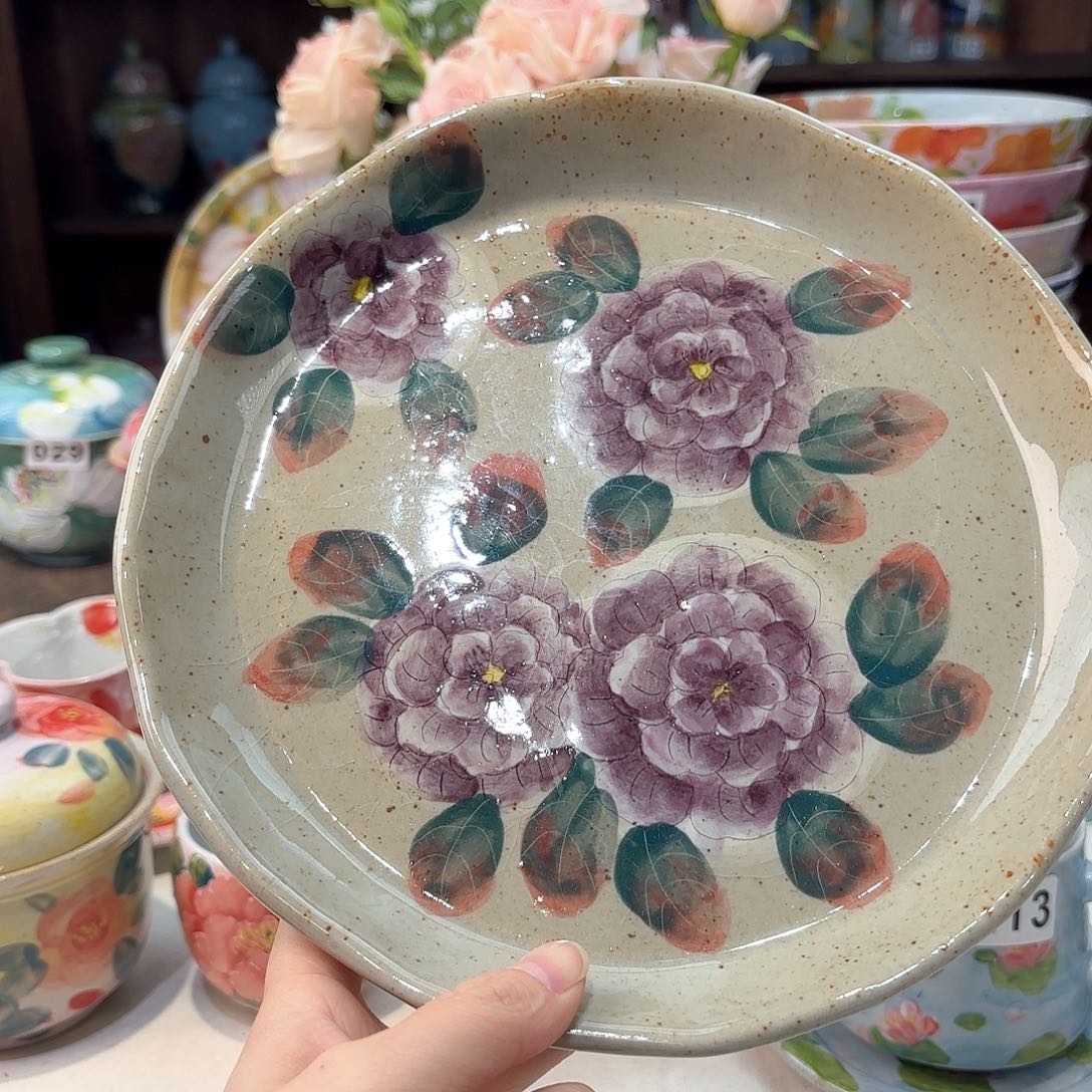 瓷片兔兔好可爱呀