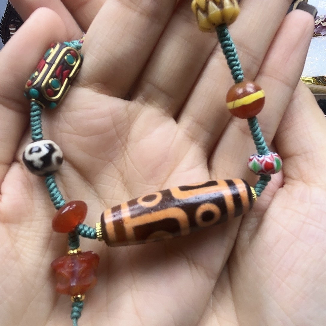 玛瑙/玉髓颈饰合金