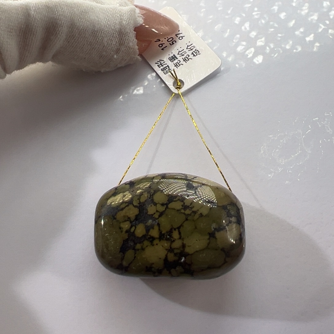 绿松石未镶嵌挂件