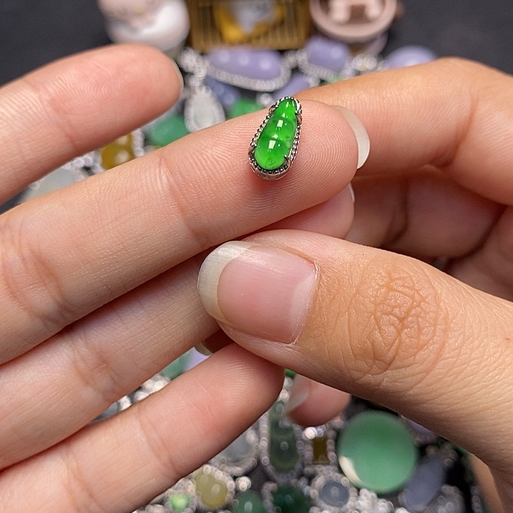 翡翠裸石翡翠1111111