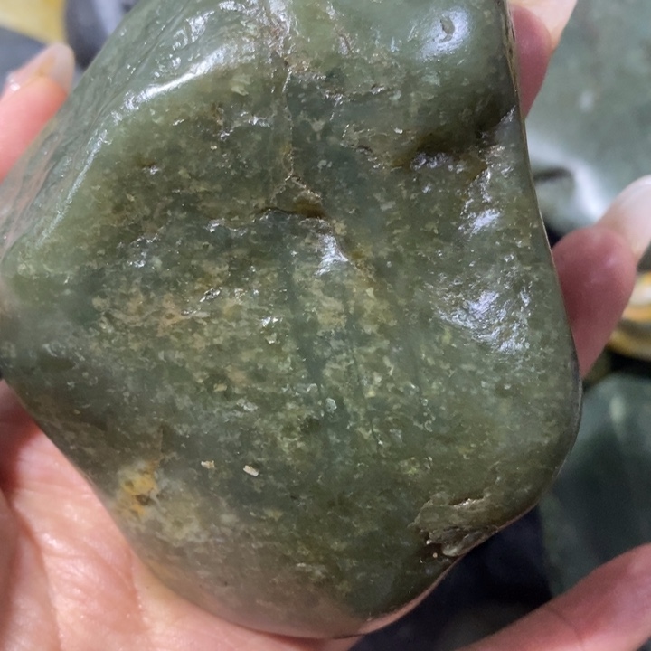未镶嵌和田玉（糖玉）挂件