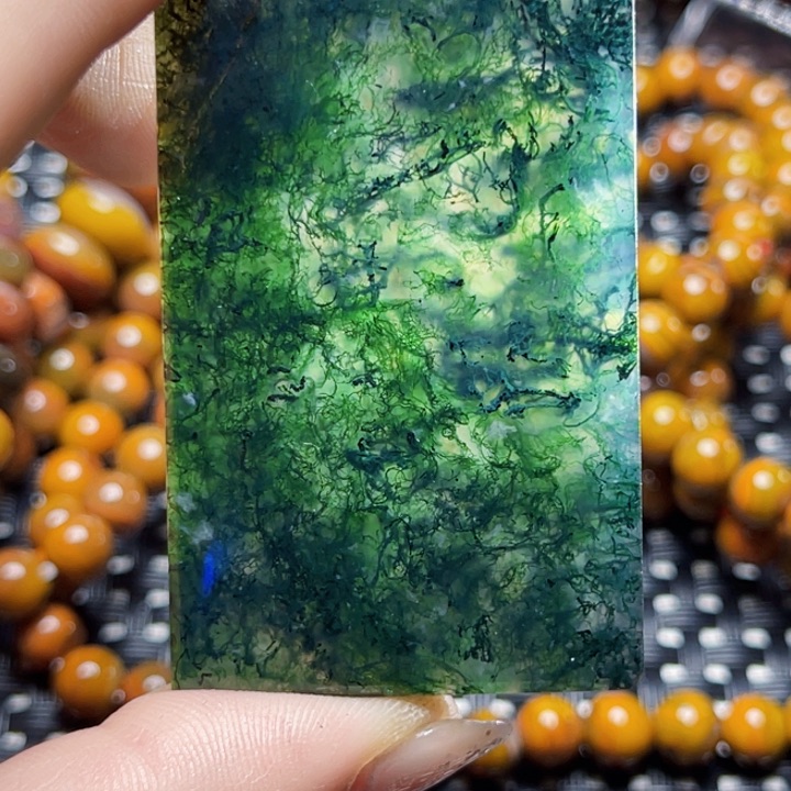 玛瑙/玉髓颈饰未镶嵌有****！