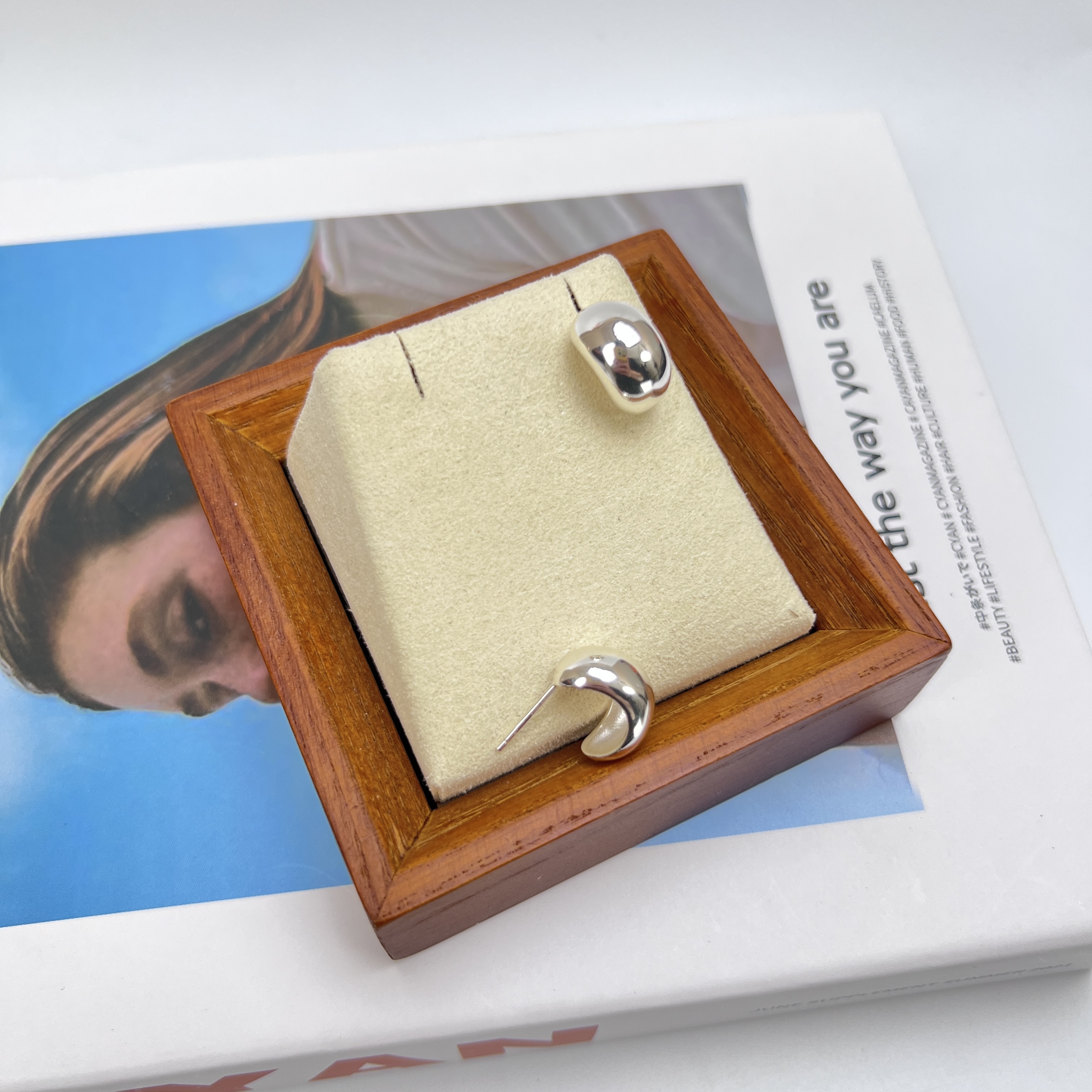 925银耳饰 【挺好的】通体925银半球耳钉气质百搭光面素款银色