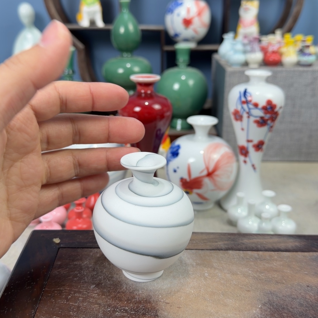 陶瓷手工小花器摆件