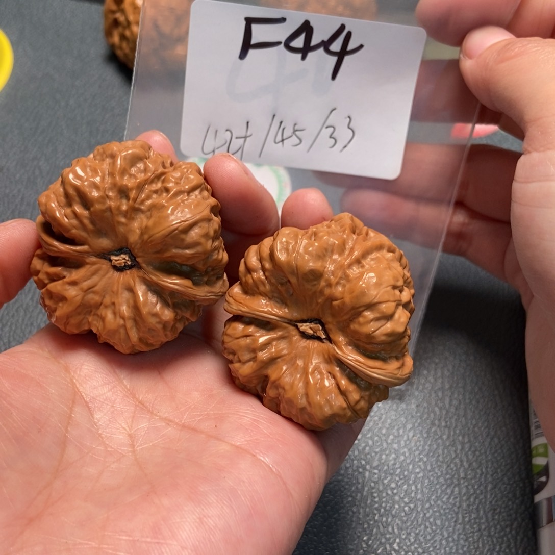 文玩核桃吊坠社****甚蛤蟆