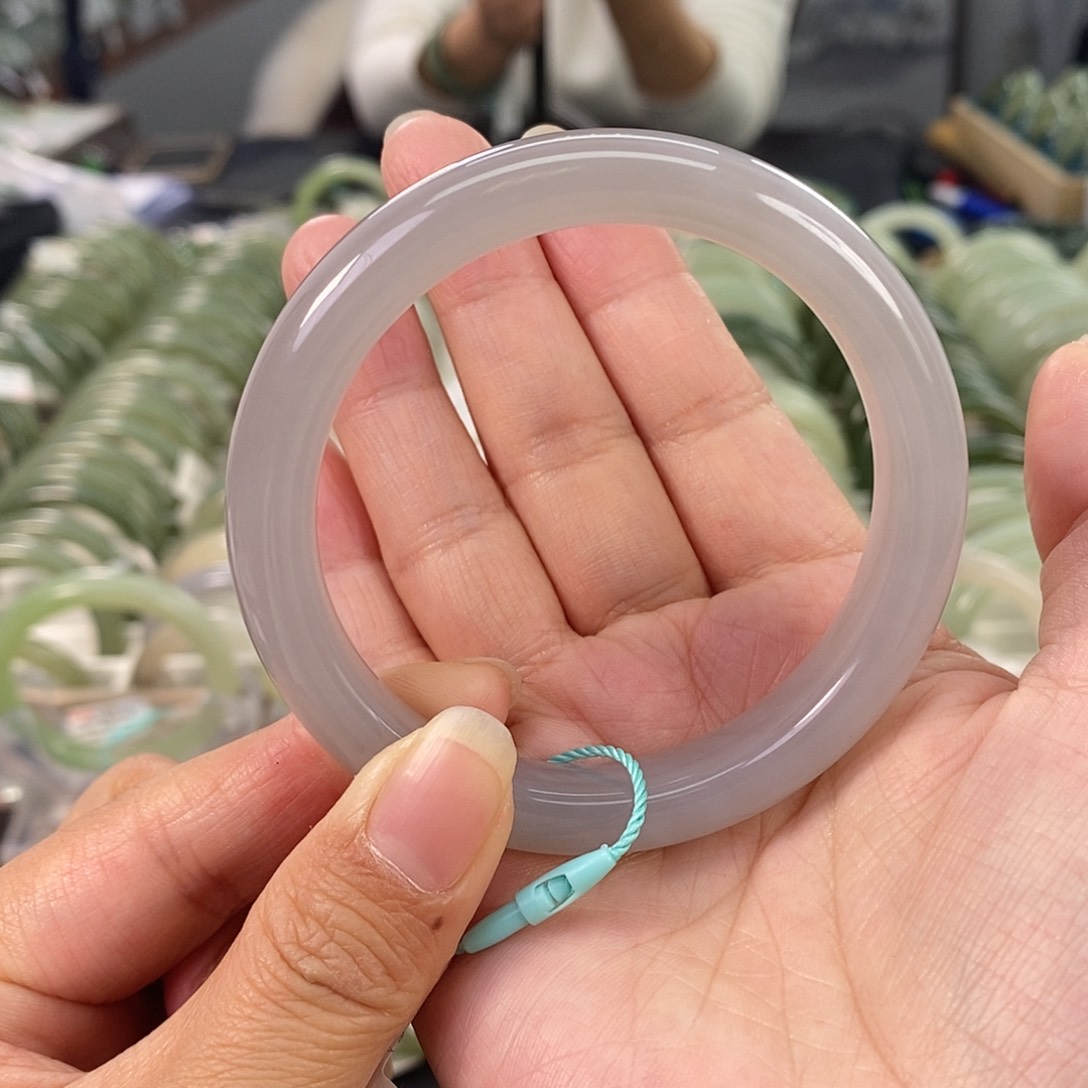 和田玉和田玉手镯57.58未镶嵌