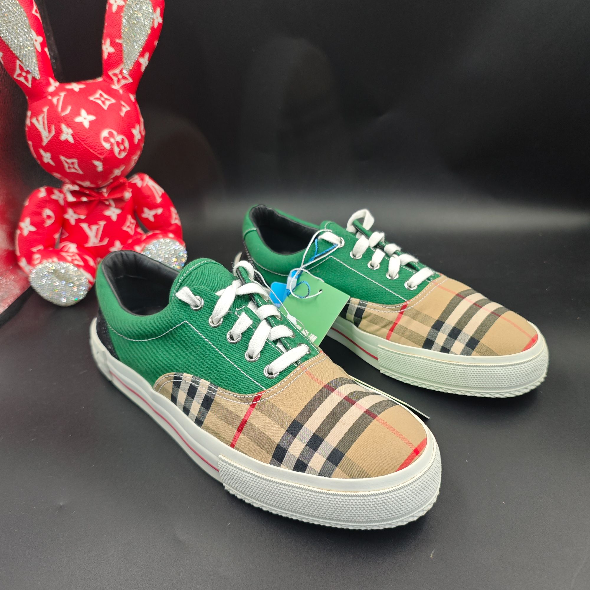 95新 BURBERRY/博柏利 【AO福利】43欧码 男士帆布格纹板鞋ao788