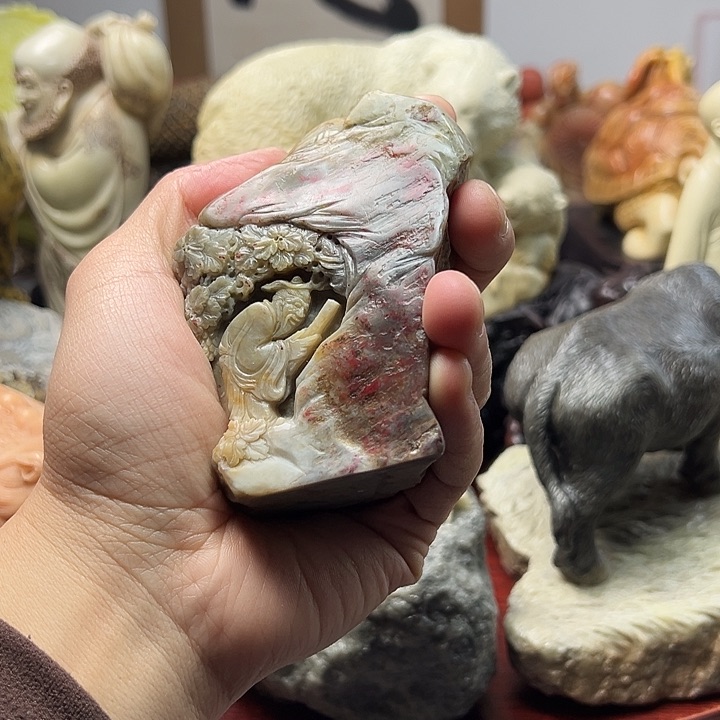 昌化鸡血石摆件手把件