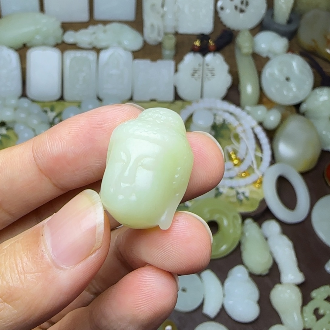 旺***财和田玉未镶嵌挂件