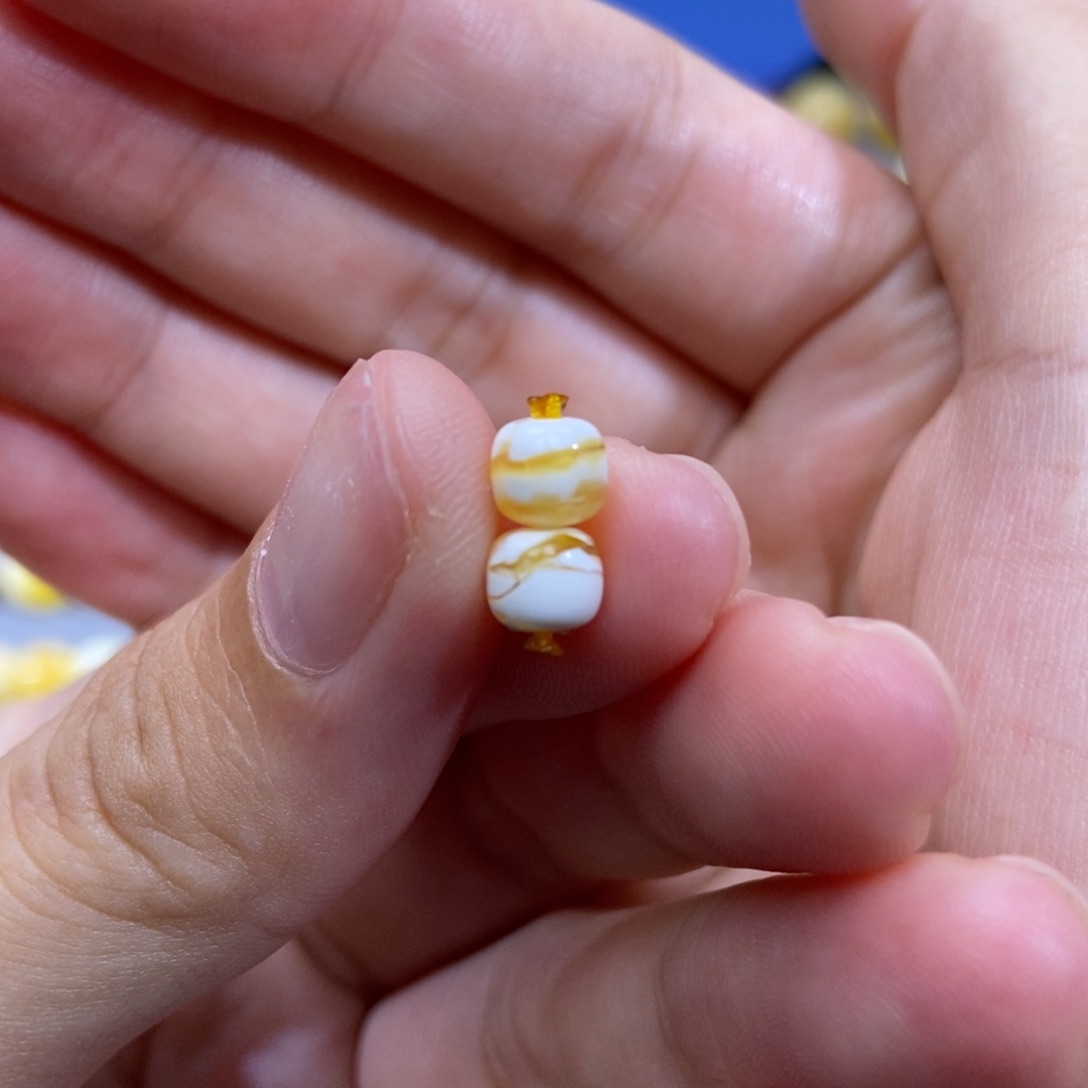 琥珀未镶嵌珠宝奇石5.6