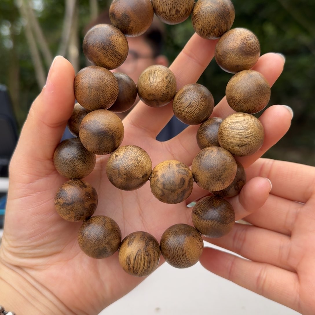 沉香手串2.0圆珠单圈 多样性发一