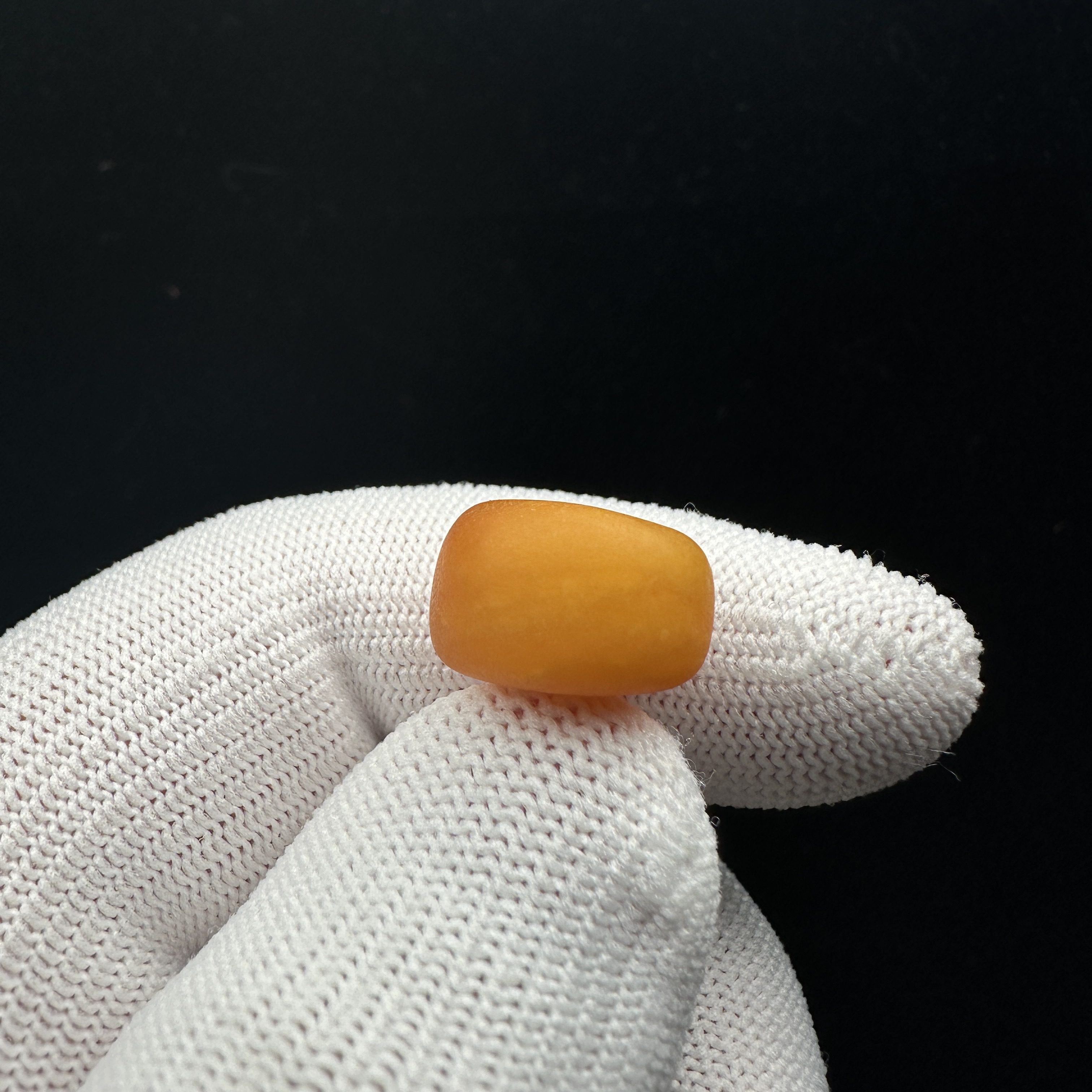 M9199天然原矿俄料蜜蜡老蜡藏扣15*10mm支持复检