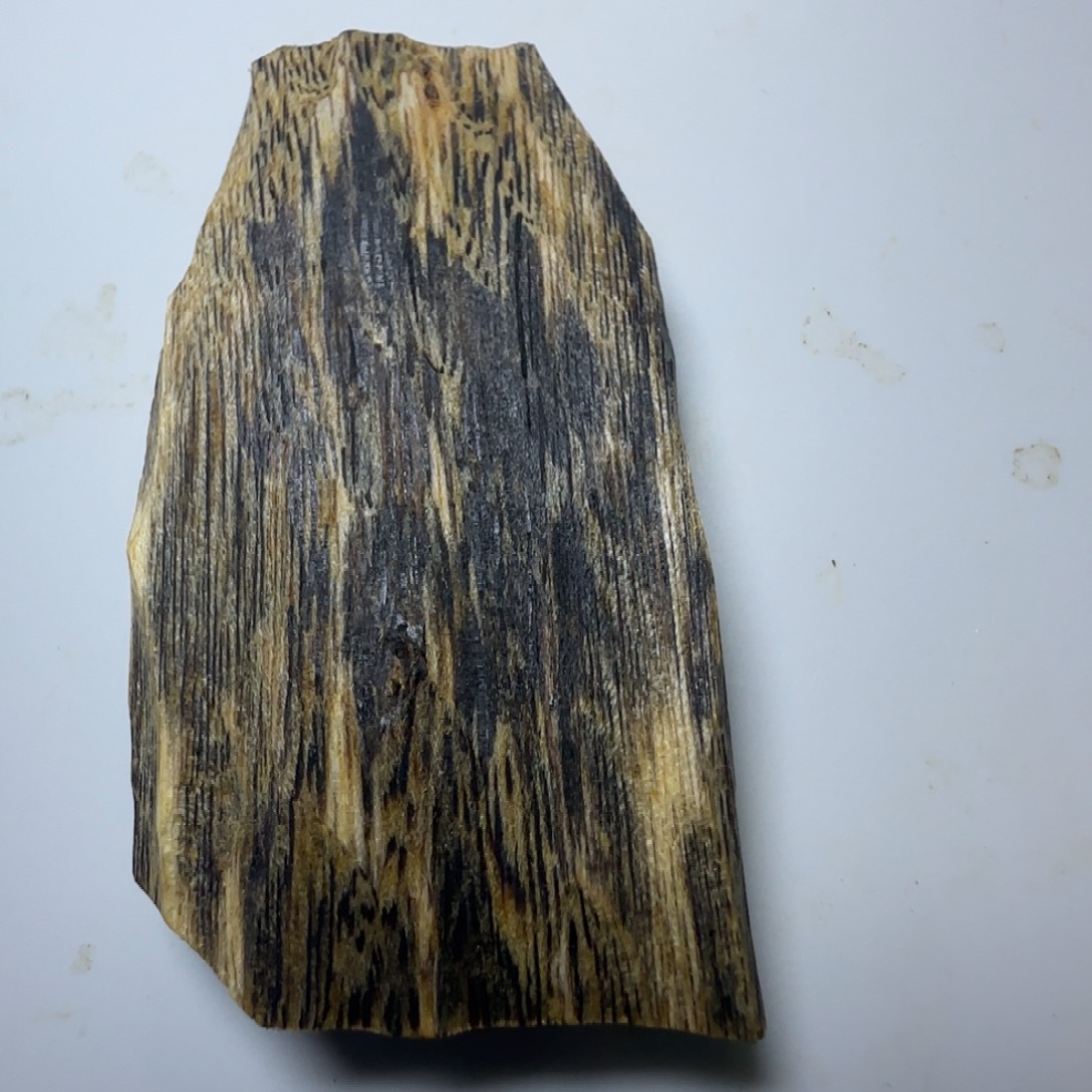 沉香红骨原料发一份