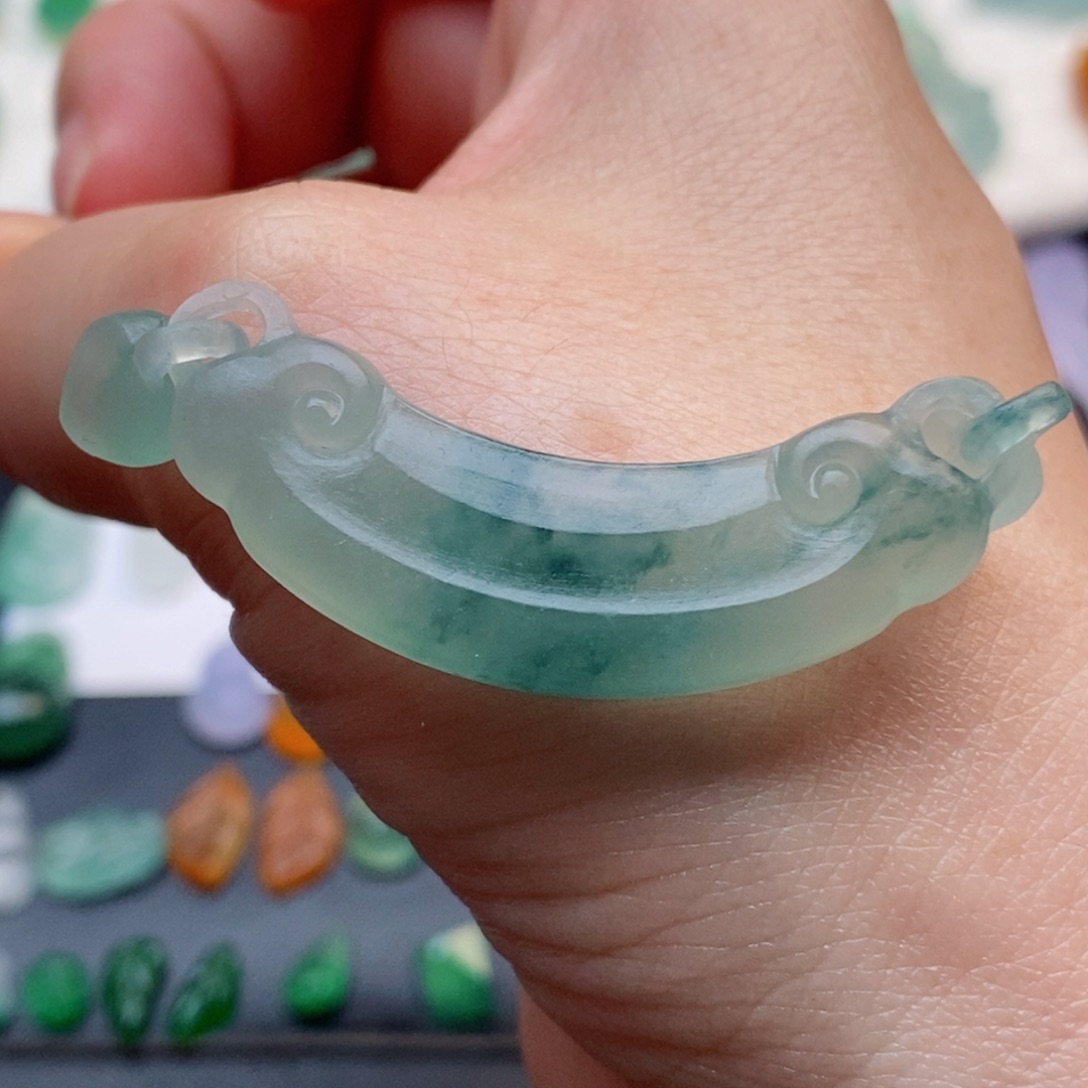 定制翡翠未镶嵌玉衡