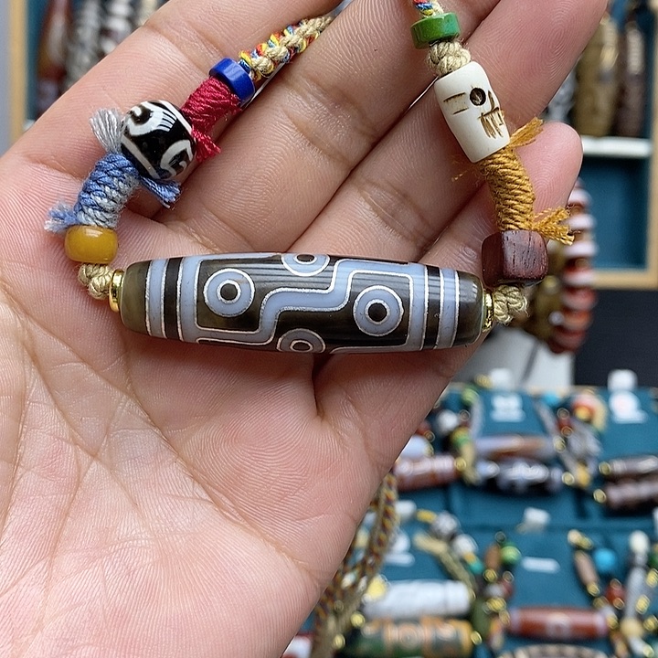 玛瑙/玉髓颈饰合金