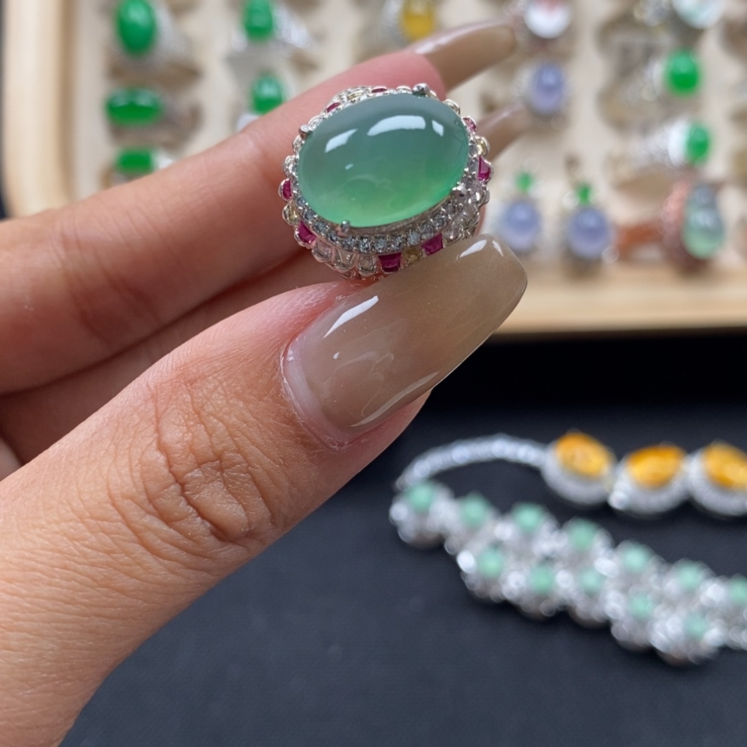 翡翠未镶嵌戒指缅甸天然A货翡翠