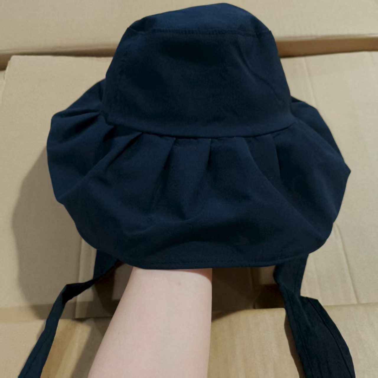 黑色（内里卡其色）蝴蝶结 帽子