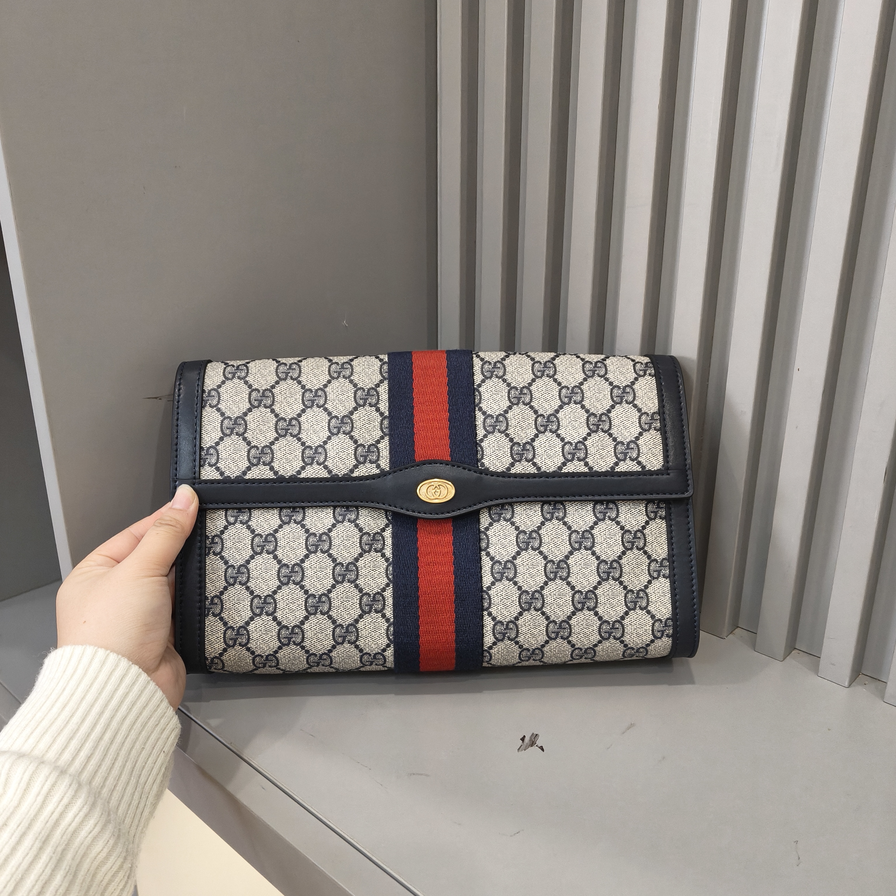 95新 GUCCI/古驰 兔兔奢/古驰手拿包/241107036