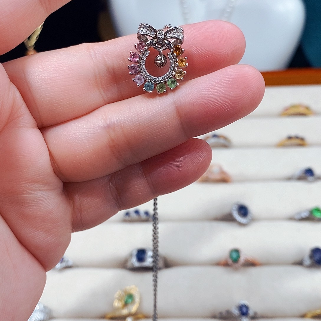 蓝宝石颈饰银S925镶嵌