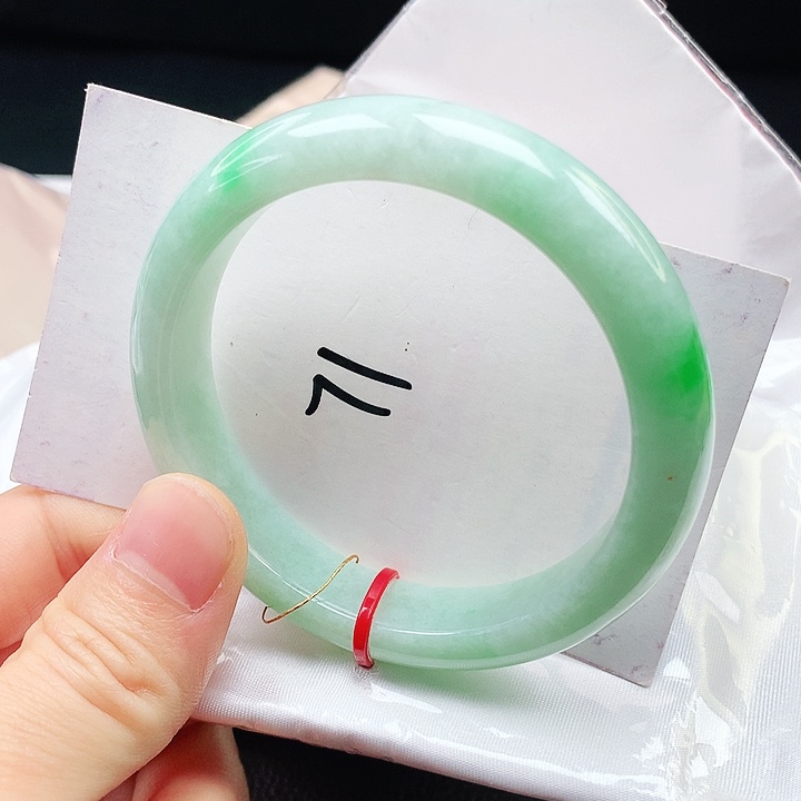翡翠手镯未镶嵌55➕圈口