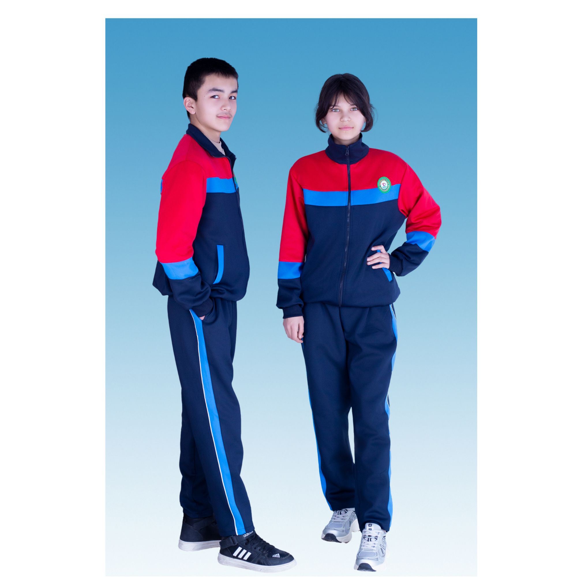 阿克苏市托普鲁克乡中心小学校服