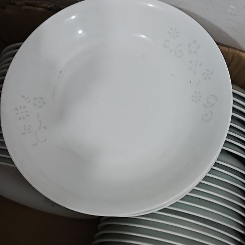 瓷玲珑白色8寸盘8个微瑕疵