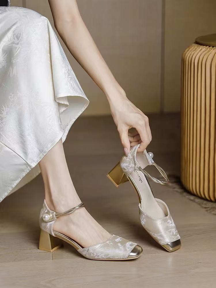 611-810玛丽珍鞋粗跟浅口方头拼色单鞋玛丽珍仙女风女鞋平底