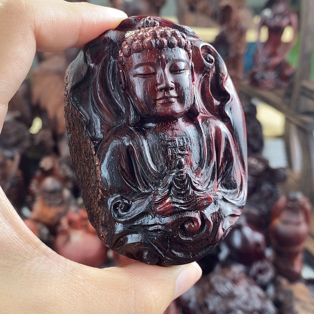 磊***石檀香紫檀（小叶紫檀）