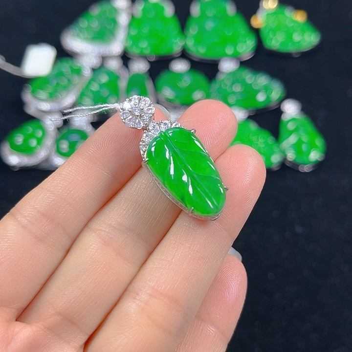 翡翠银S925镶嵌吊坠(不含链)