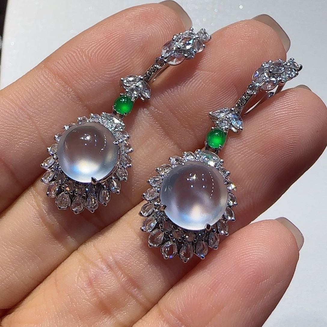 翡翠耳坠18K金镶嵌耳坠