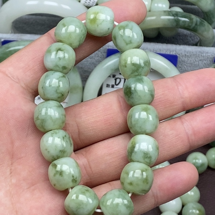蛇纹石玉未镶嵌手链