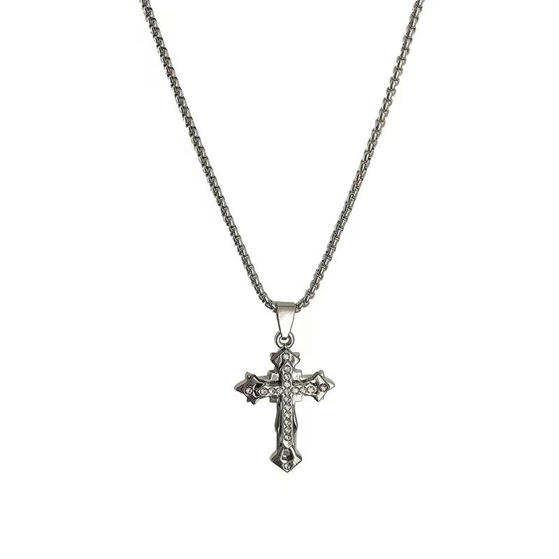 钛钢吊坠 复古十字架项链衣链项链男女百搭流光风十字架吊坠