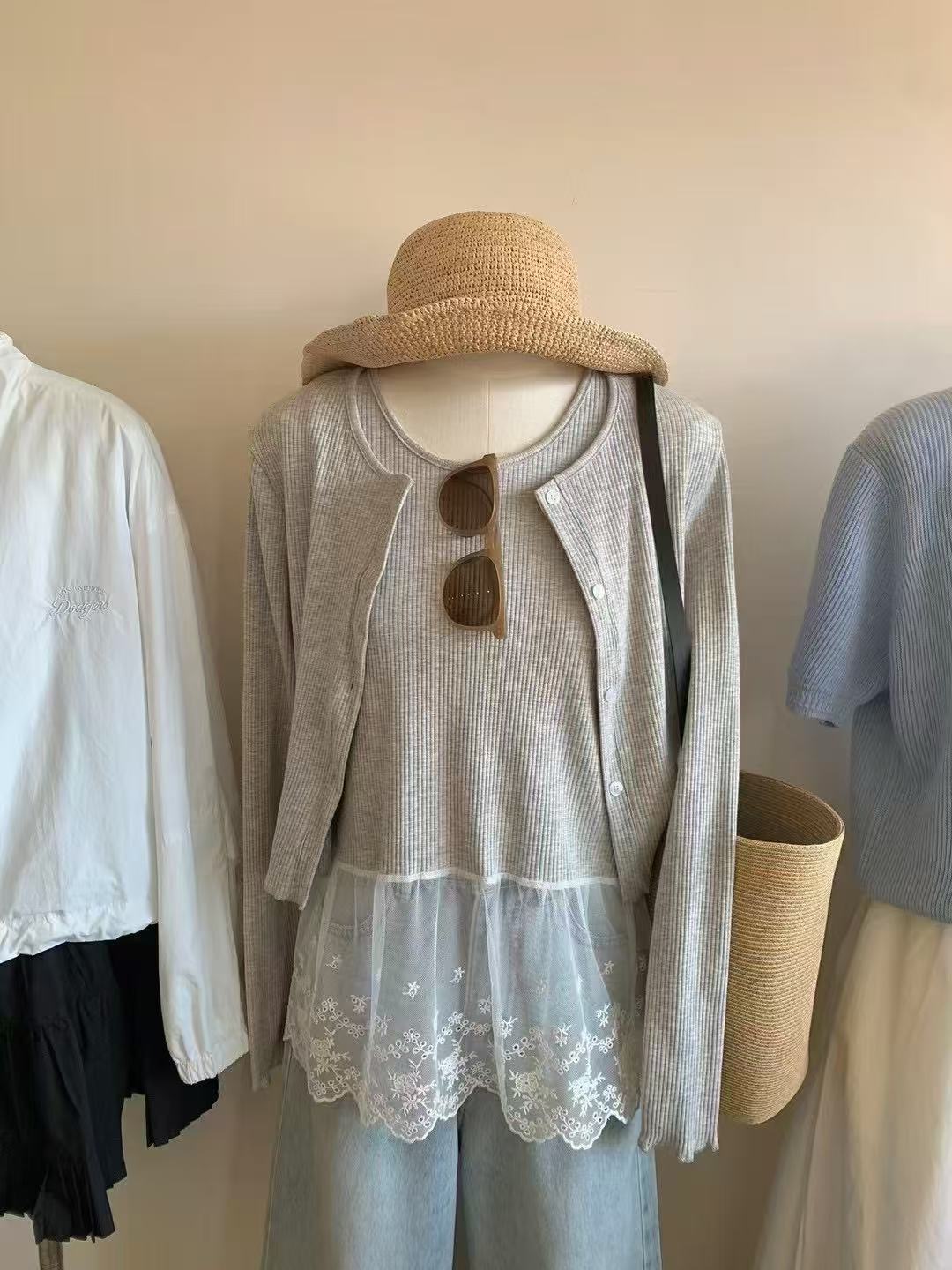 萌萌女装[no退换.下单备注编码]