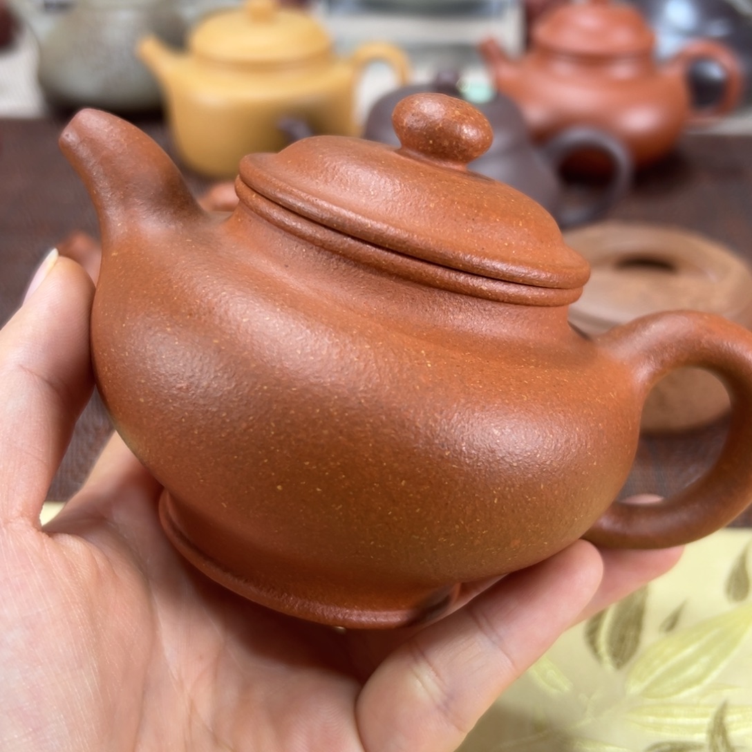 茶壶紫砂红降坡瑕疵