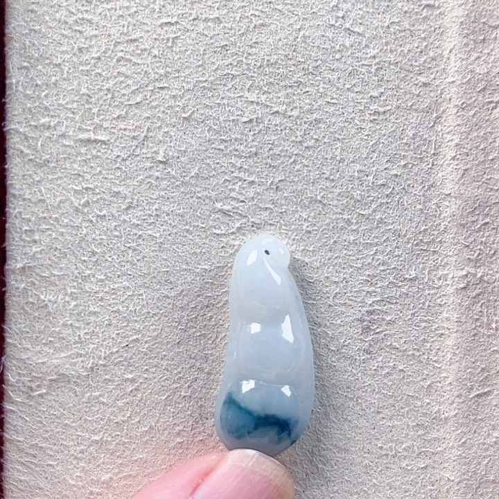 翡翠未镶嵌颈饰孤品