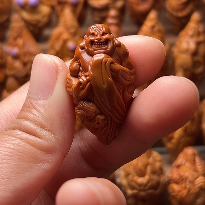 恒***冉吊坠橄榄核橄榄核