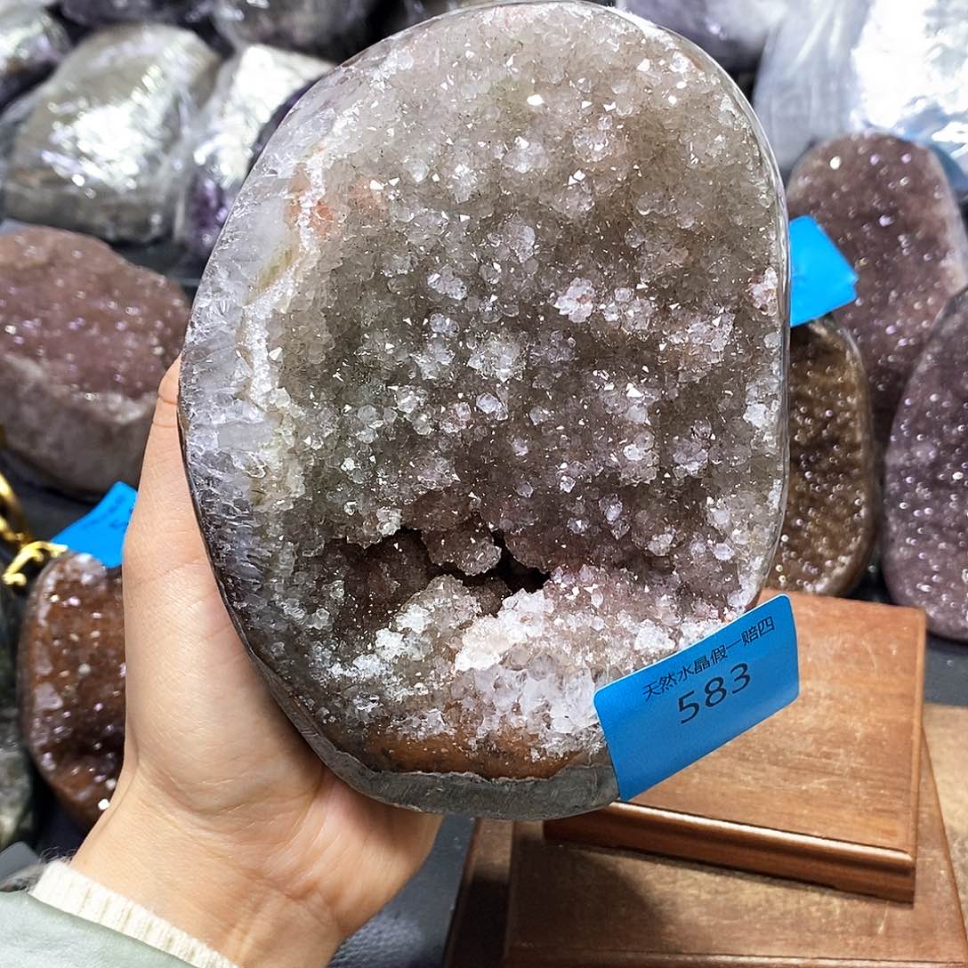 水晶大型摆件（非配饰）未镶嵌