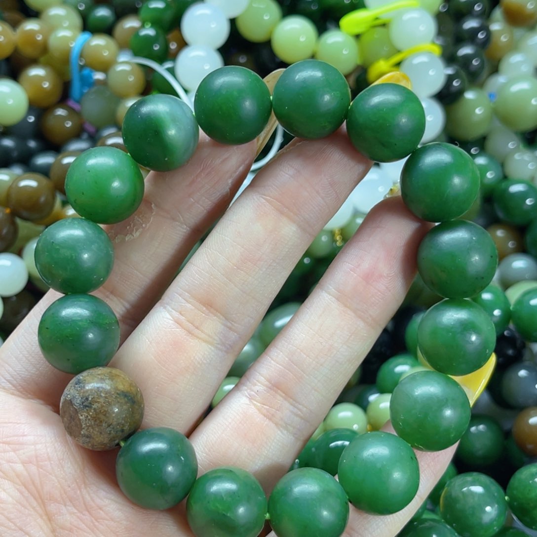 手链未镶嵌和田玉