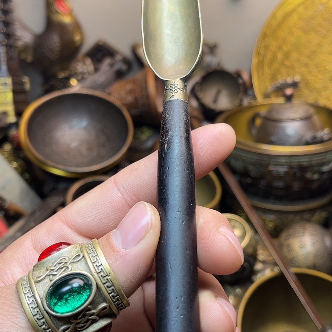 精美铜器工艺品等