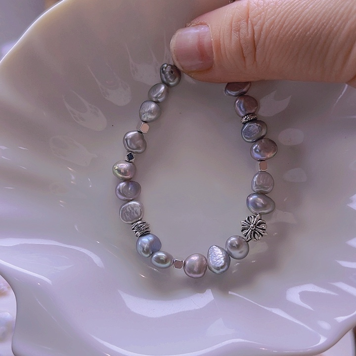 淡水珍珠手绳合金