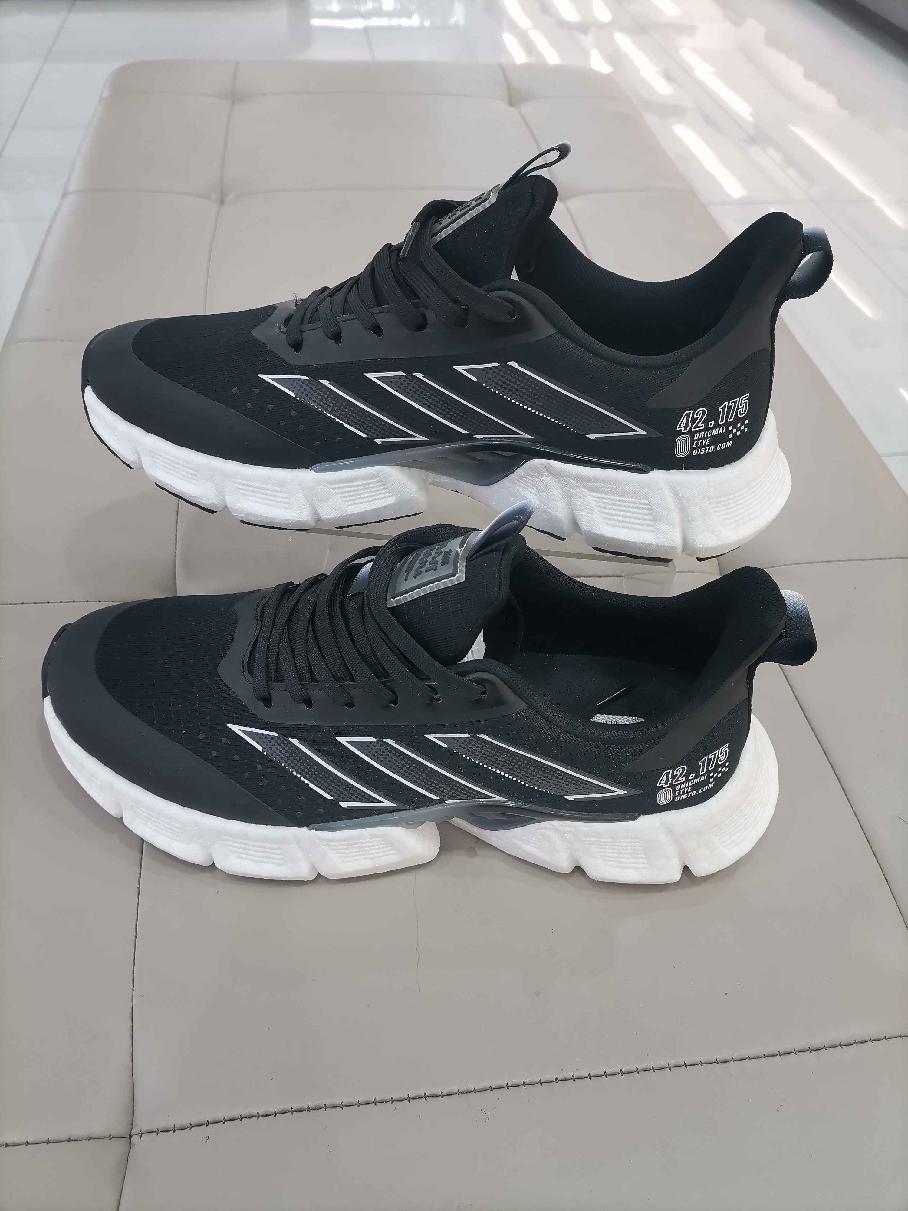 锐途鞋新款男运动鞋跑鞋薄网面透气时尚休闲轻便真爆米花软底