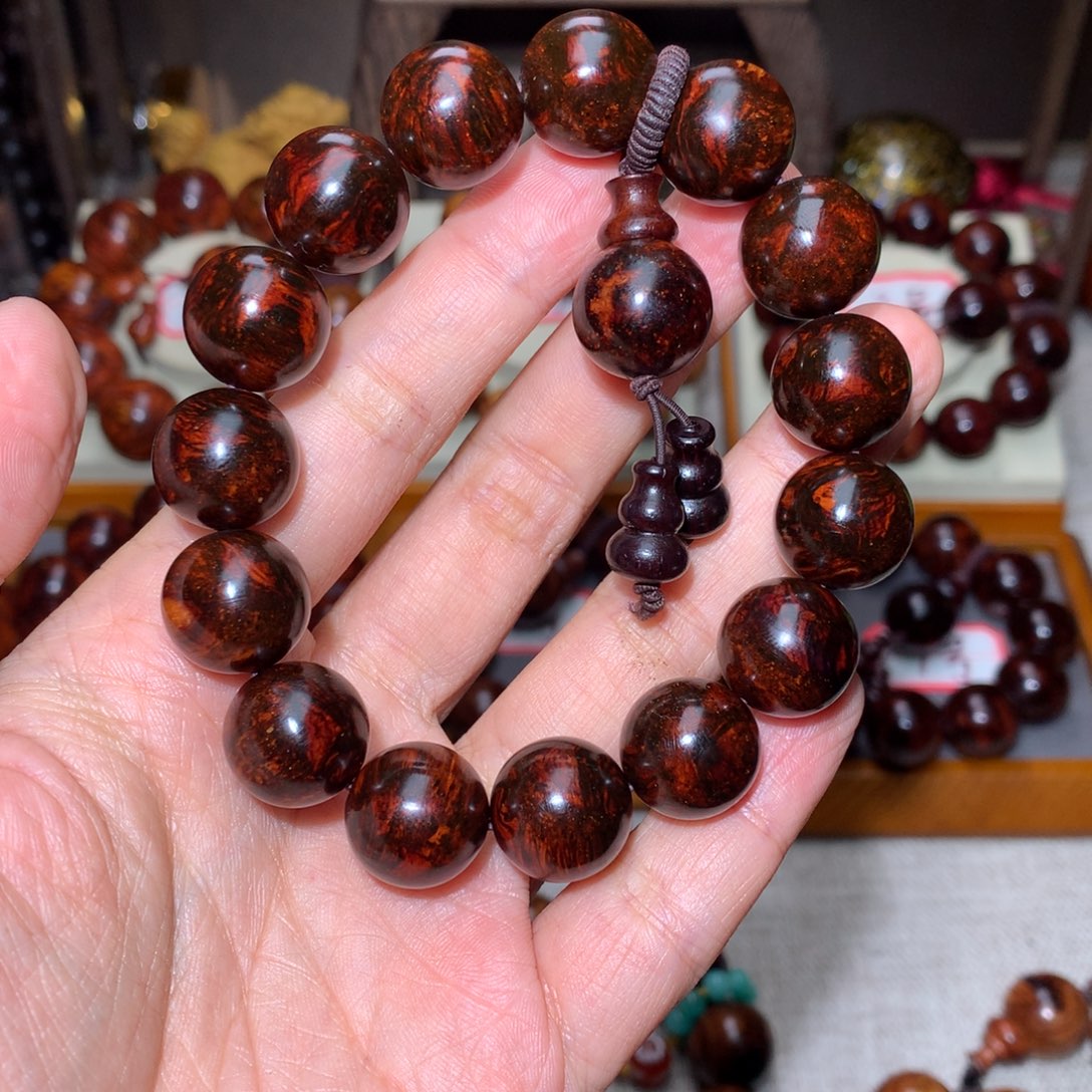 花梨木类手串/手链山*