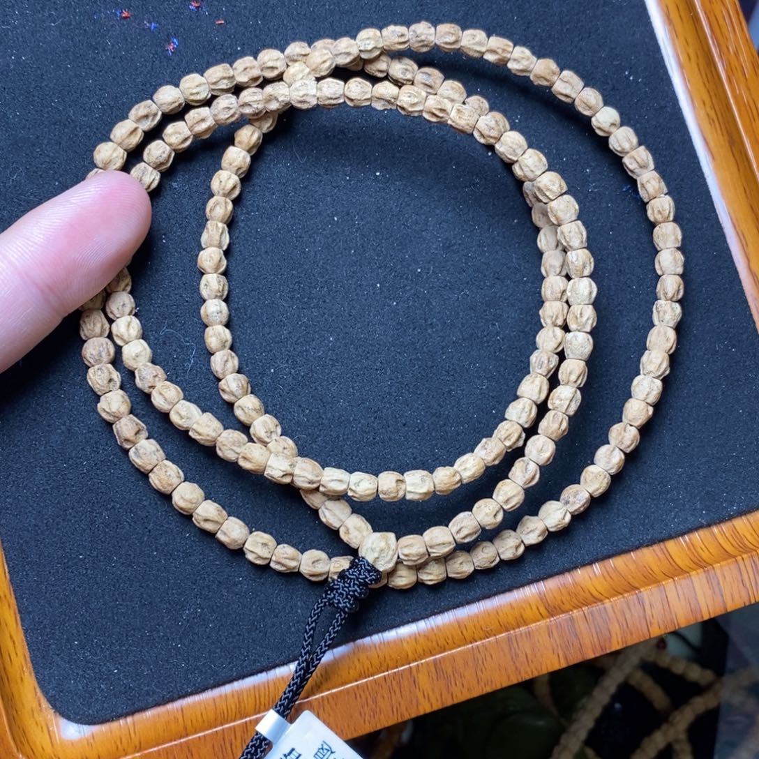 柏香籽/百香籽吊坠