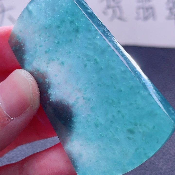 翡翠颈饰未镶嵌999999999