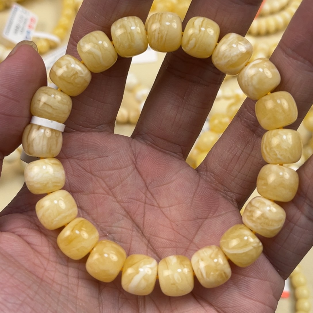 未镶嵌蜜蜡手串蜜蜡手串10.7mm