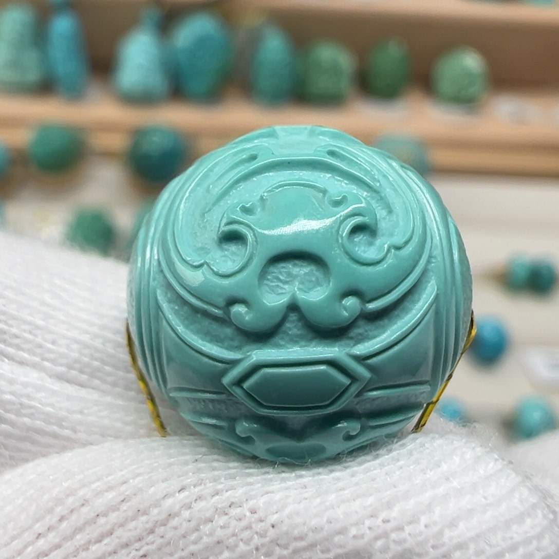 绿松石配饰未镶嵌