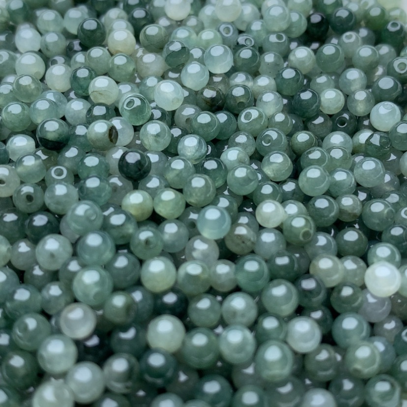 【闪购商品】翡翠手链未镶嵌卡3.5油青100颗