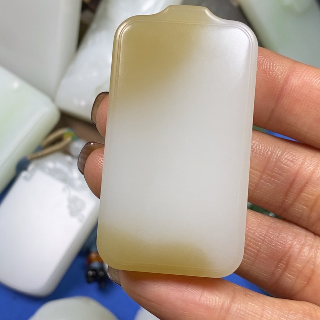 和田玉挂件未镶嵌